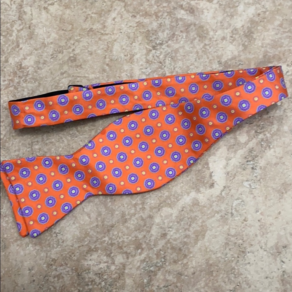Bow Tie